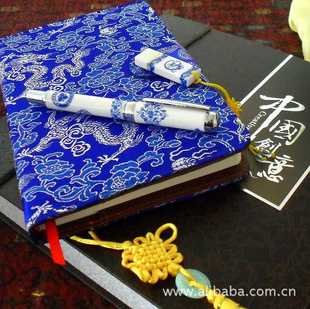 青花雅韵，商礼新篇 高档青花瓷商务套装的文化与实用价值